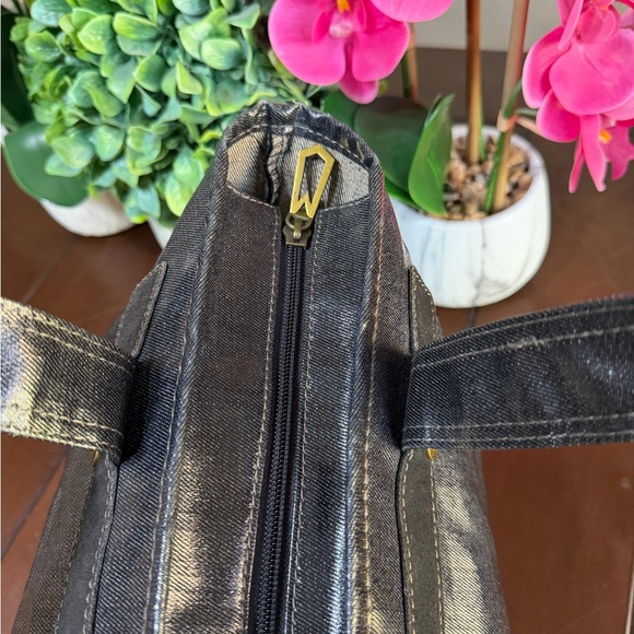 Marc by Marc Jacobs Denim Vinyl tote - Picture 10 of 16